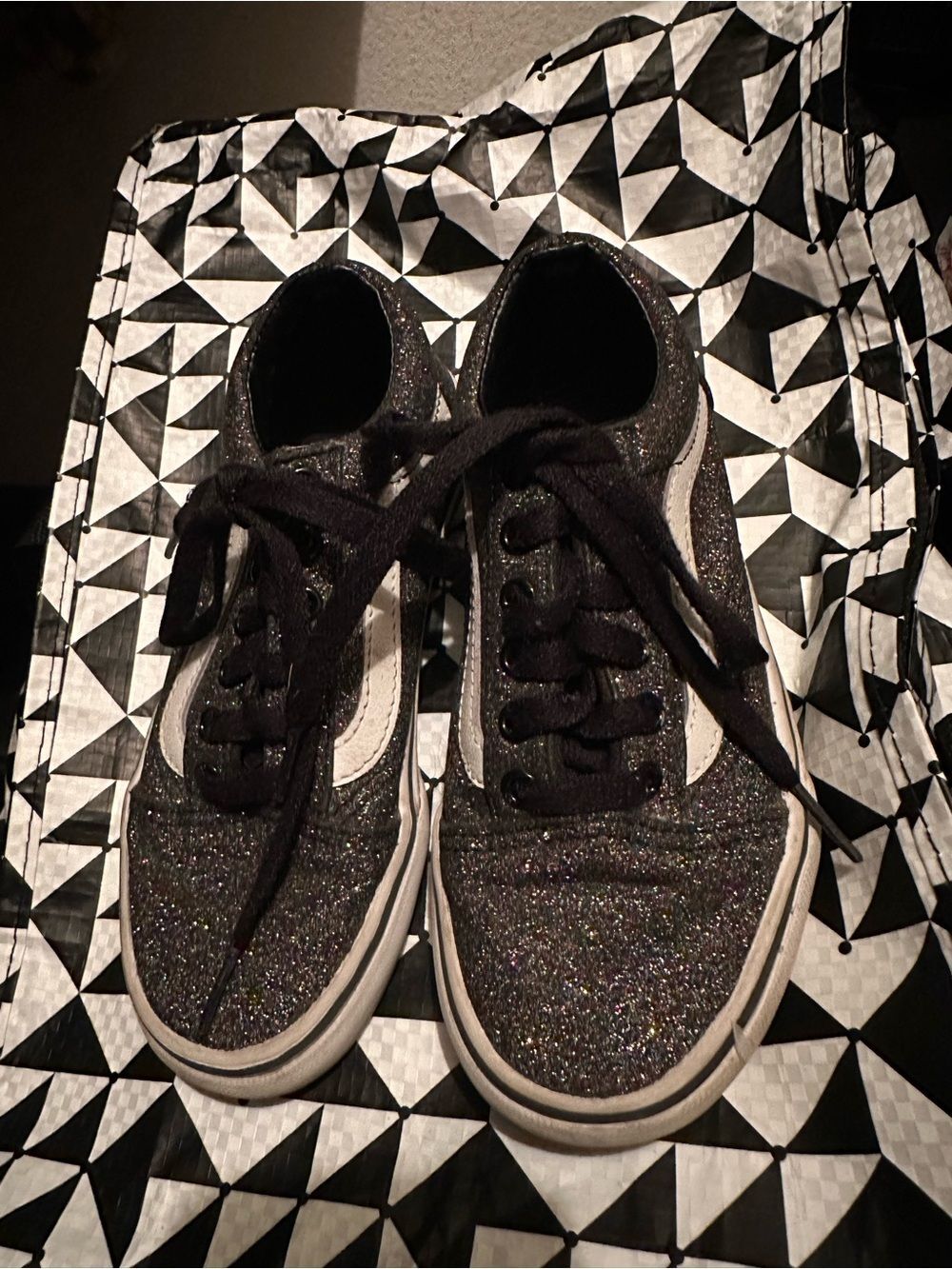 Vans Kids Black Glitter Lace-Up Sneakers Sz 13.5